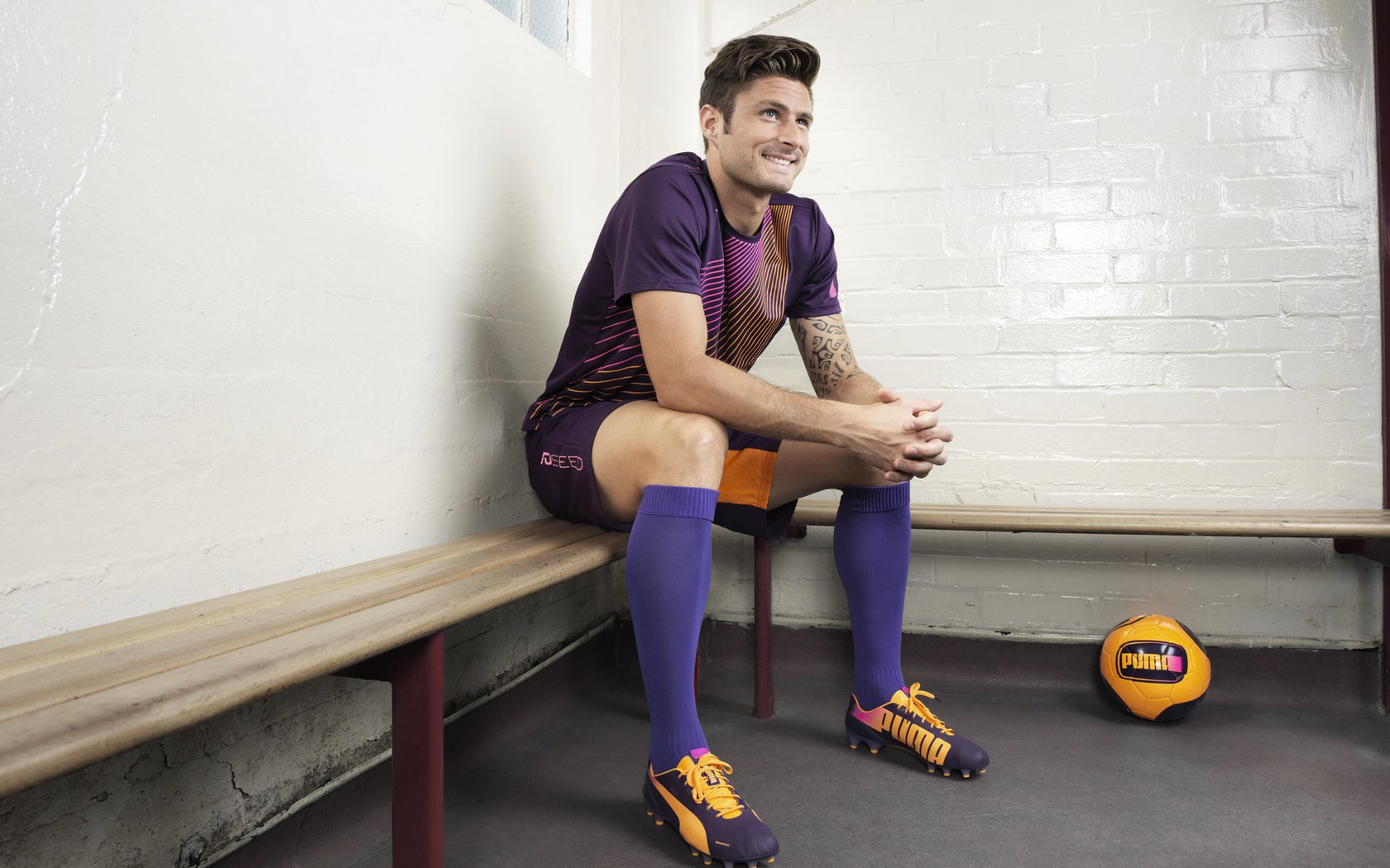 足彩网点建设快速推进，普及足球体育知识，足彩基地